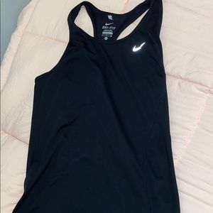 nike tank top